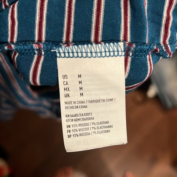 AE romper - Picture 3 of 5